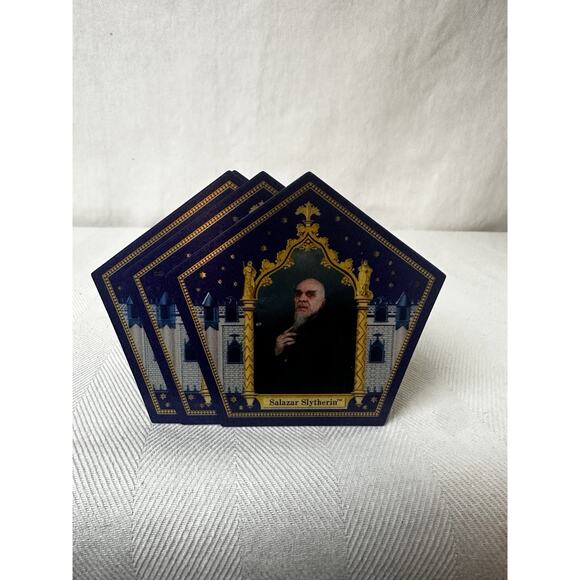 Universal Studios Harry Potter Chocolate Frog Tin With 5 Lenticular Cards - Picture 3 of 8